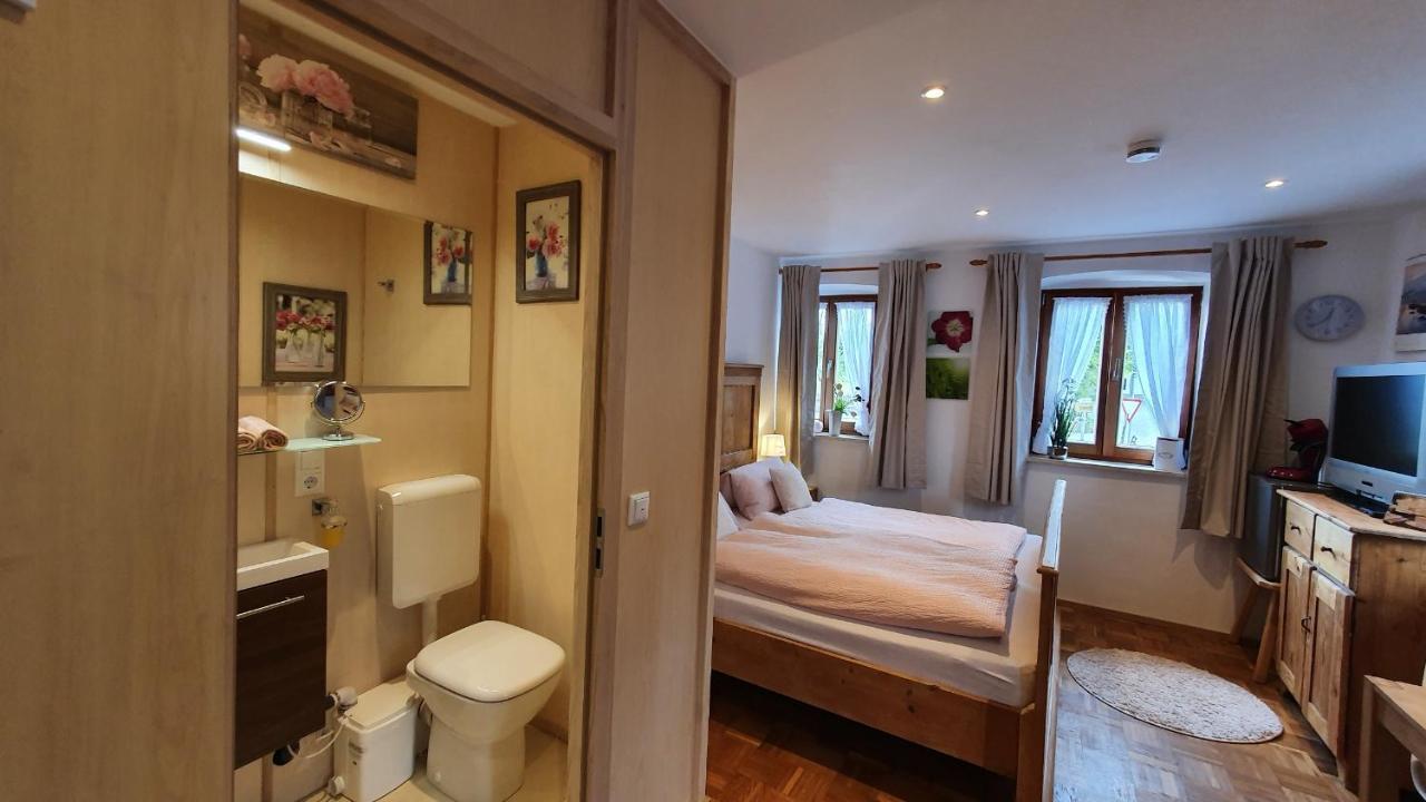 Gaestezimmer Vogtareuth Rinser 외부 사진